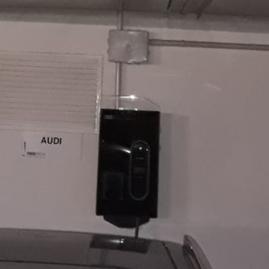 Instalación Punto de Recarga Audi en garaje comunitario